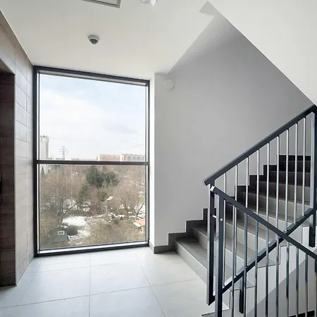 Przytulny W Rzeszowie Z Balkonem By Renters