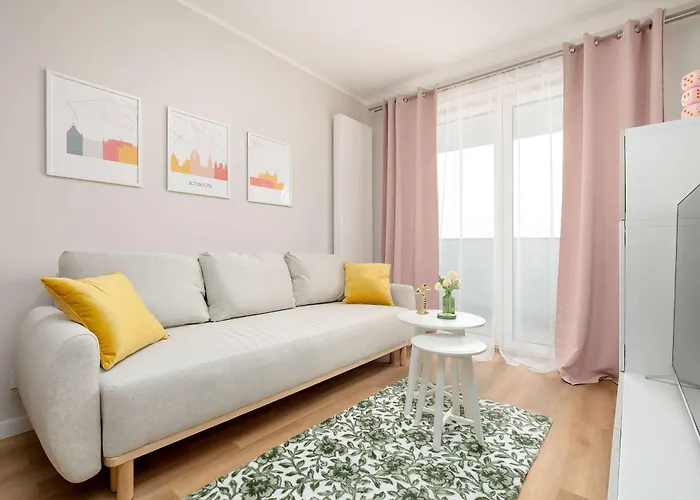 Lägenhet Przytulny W Rzeszowie Z Balkonem By Renters