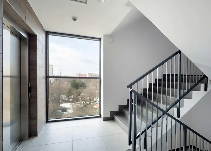 Przytulny W Rzeszowie Z Balkonem By Renters